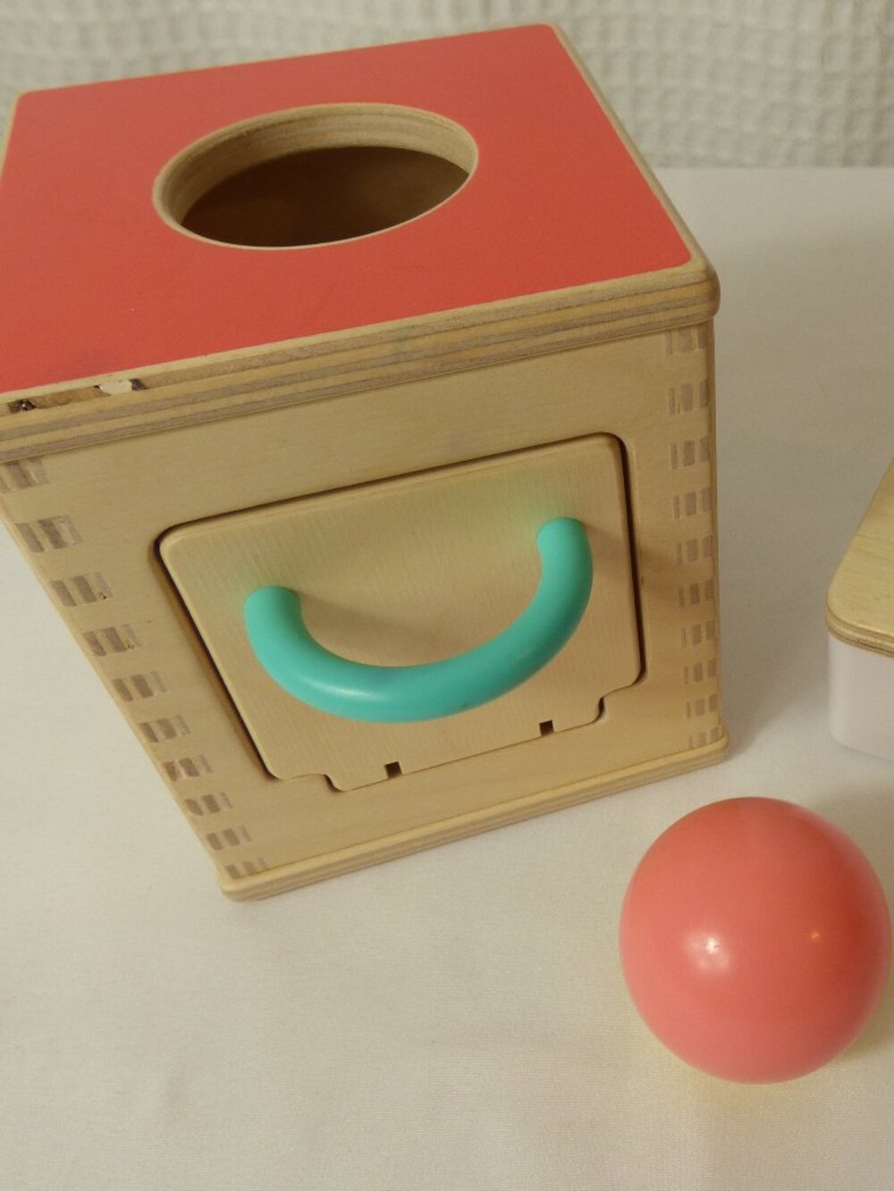 Lovevery Hide & Find Drop Box Baby Montessori Toy